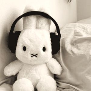 Meet your Posher, Angianna